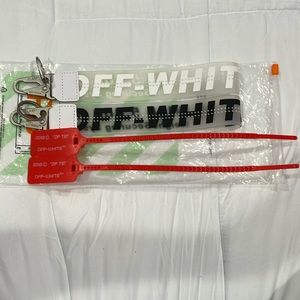 Off-White  | Off White Keychain with Official Product Bag and Off White Zip Tie